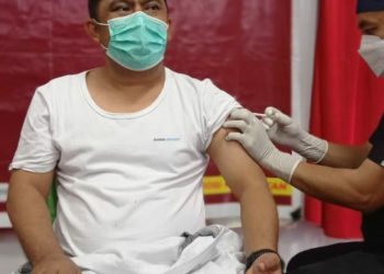 Lolos Screening, Mekal Terima Vaksinasi Tahap Pertama