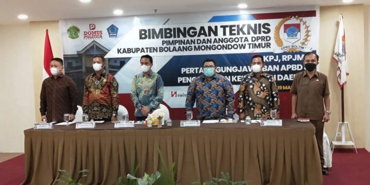 DPRD Boltim Gelar Bimtek Terkait LKPj, RPJMD dan Pengelolaan Keuangan Daerah