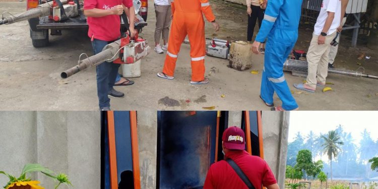 Antisipasi DBD, Puskesmas Biontong dan Pemdes Lakukan Fogging