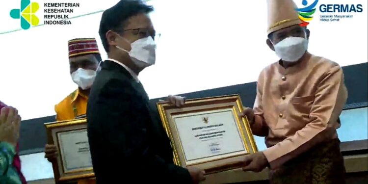 Penuhi Syarat, Bolmong Terima Sertifikat Eliminasi Malaria