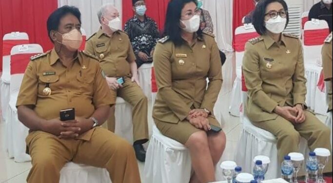 Yasti Ikuti Rapat Koordinasi di Kantor Gubernur Sulut