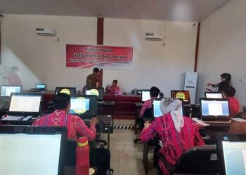 Peserta Seleksi JPT Ikuti Tes Penulisan Makalah