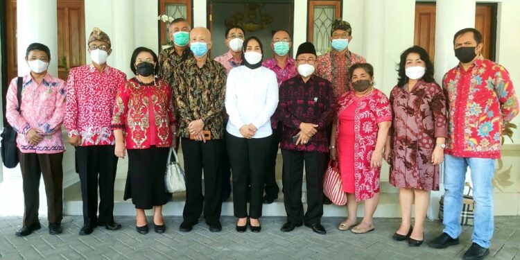 Terima Kunjungan BKSAUA, Tatong : Sulut Sulit Disulut Karena Solid