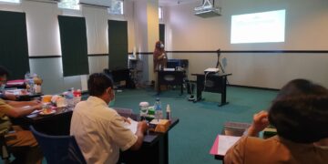 Seleksi JPT Memasuki Presentasi Makalah