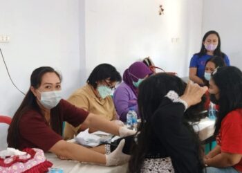 Warga Desa Tungoi Mulai Divaksinasi Covid-19