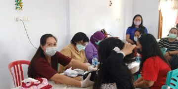 Warga Desa Tungoi Mulai Divaksinasi Covid-19