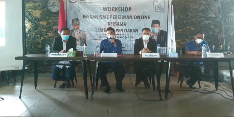 Wakili Wali Kota, Sekda Buka Workshop KPID Sulut di Kotamobagu