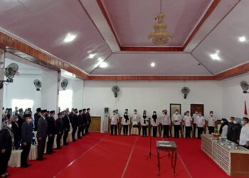 Tatong Bara Lantik 125 Pejabat Struktural dan Fungsional