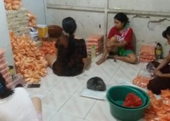 Mustapa Geluti Bisnis Kerupuk Sejak 2019