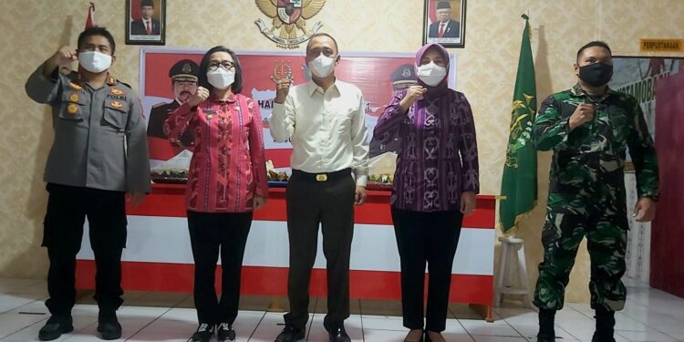 Genap 61 Tahun, Tatong Hadiri Syukuran Bhakti Adhyaksa di Kejari Kotamobagu