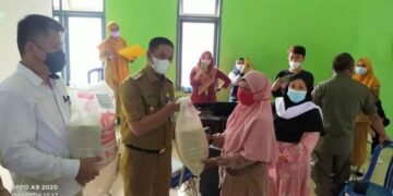 Wabup Boltim Launching Penyerahan Bantuan PPKM Tahun 2021