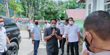 Berkantor di Kecamatan Modayag, Bupati Minta Para Sangadi Patuhi Prokes