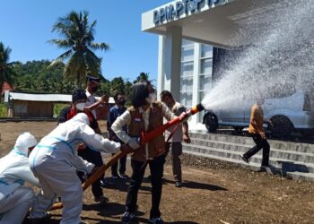 Yasti Turun Langsung Dalam Rangka Penyemprotan Disinfektan di Tempat Umum