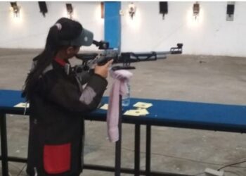 Khansa Maani Sabet Juara Menembak di Kapolda Sulut Cup