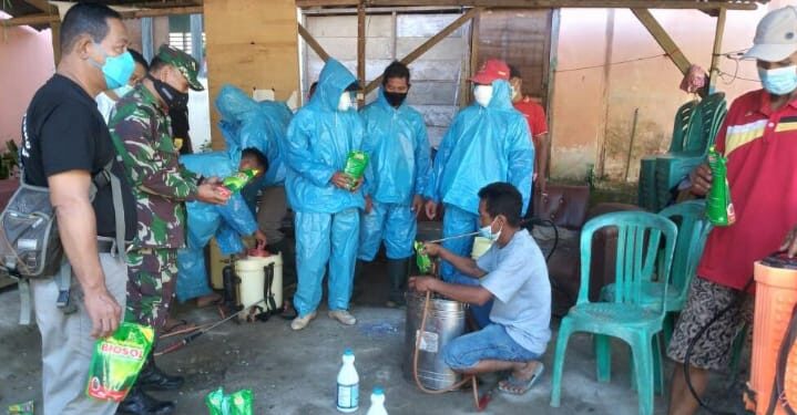 Kecamatan Passi Barat Laksanakan Penyemprotan Disinfektan