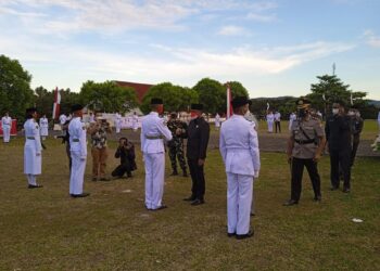 Bupati Boltim Kukuhkan Paskibraka Tahun 2021
