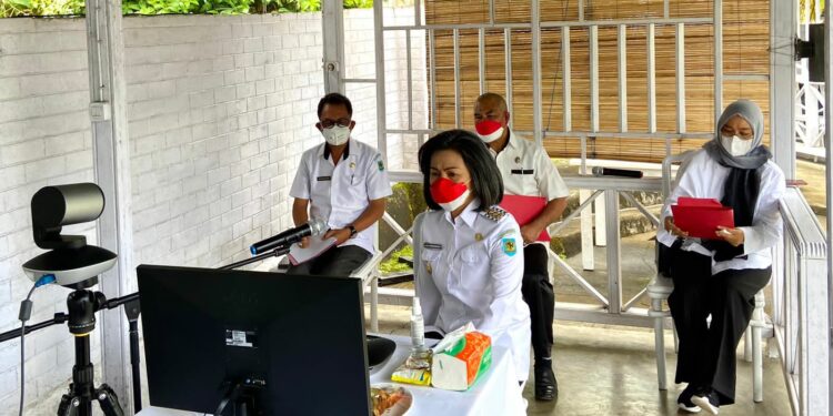 Bupati Yasti Ikuti Rapat Virtual Yang Difasilitasi Kementerian Investasi / BKPM