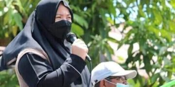 Wakil Ketua TP-PKK Boltim Lakukan Sosialisasi Terkait Bahaya Covid-19