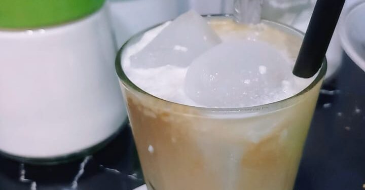 Es Kopi Mami Ezar Dijamin Enak