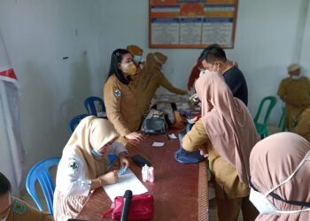Pemkab Bolmong Gelar Vaksinasi dan Rapid Test Antigen Massal