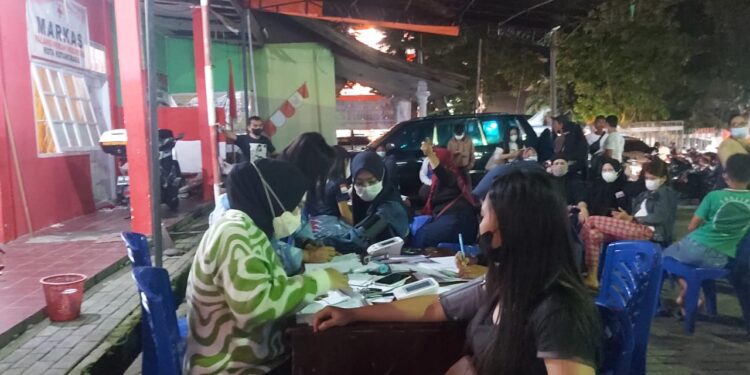 Percepatan Vaksinasi, Dinkes Gelar Pelayanan Malam di Pasar Kuliner Kotamobagu