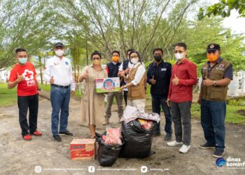 Bupati Yasti Terima Bantuan Untuk Korban Banjir dari Bupati Sitaro