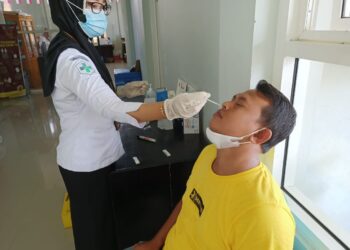 Wartawan Biro Bolmong Jalani Rapid Test Antigen
