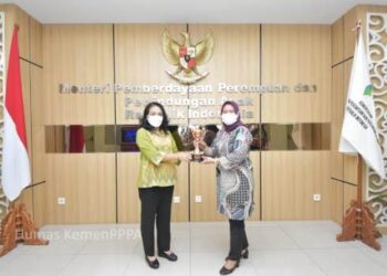 Dinas P3A Terima Penghargaan Anugerah Parahita Praya kategori Pratama