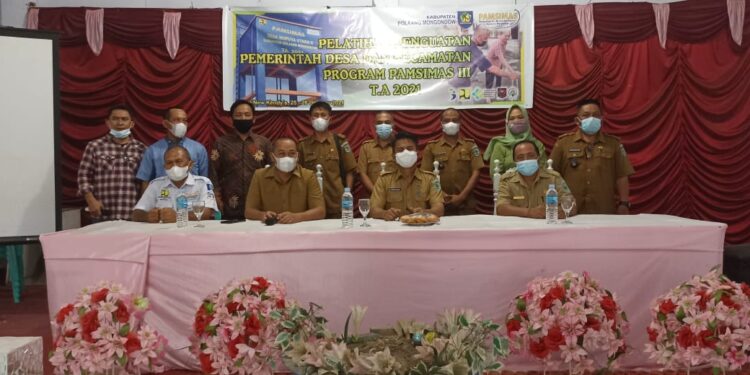 Tahlis Buka Pelatihan Penguatan Pemerintah Desa dan Kecamatan