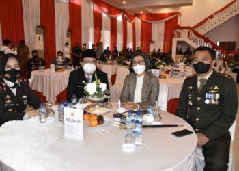 Bupati Yasti Hadiri HUT TNI ke-76