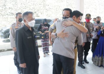 Sachrul Mamonto Hadiri Kegiatan Kenal Pamit Kapolres Boltim