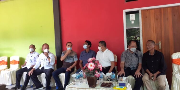 Dua Tim dari Kementerian Kunjungi Perkebunan Kopi Moanok