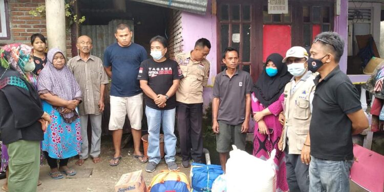 Pemkot Kotamobagu Gerak Cepat Salurkan Bantuan Pasca Kebakaran di Gogagoman