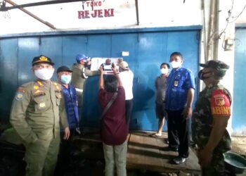 Tunggak Bayar Administrasi, Ruko di Pasar 23 Maret Kotamobagu Disegel