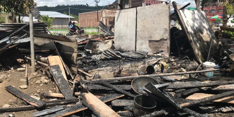 Rumah Warga Kotsel, Ludes Dilalap Api