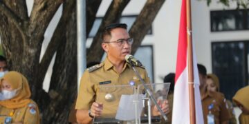 Bupati Lantik Pejabat di Lingkup Pemkab Boltim