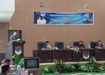 DPRD Boltim Tetapkan Ranperda Tentang APBD Tahun 2022