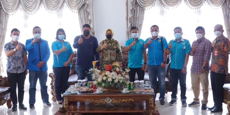 Bahas Musda, Caretaker Pengurus KNPI Kotamobagu Audiens dengan Wali Kota Tatong Bara