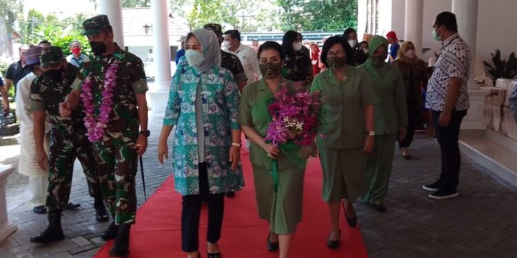 Wali Kota Tatong Bara Sambut Kunjungan Pangdam XIII/Merdeka