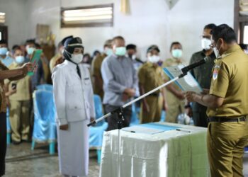 Dilantik Bupati Boltim, Heni Eva Mamonto Nahkodai Desa Moyongkota