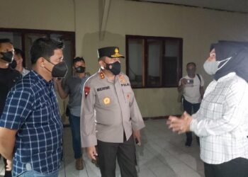 Didampingi Wali Kota Tatong Bara, Kapolda Sulut Tinjau Lokasi Kebakaran dan Polres Sementara Kotamobagu