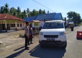 Jajaran Polsek Posigadan Gelar Operasi Yustisi Secara Humanis