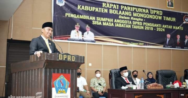 Didampingi Wabup, Bupati Sachrul Hadiri Paripurna PAW DPRD Boltim
