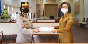 Polres Bolmong Terima Dana Hibah Dari Pemkab Bolmong