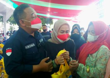 Warga Kotamobagu Sumringah, BRANI dan Erick Thohir Bagi 2.500 Paket Sembako Gratis