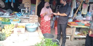 Jemput Bola, Bupati Sachrul Dialog Langsung dengan Pedagang Pasar Kotabunan