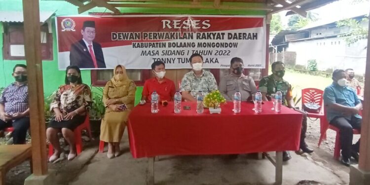 Gelar Reses, Toni Tumbelaka Serap Aspirasi Masyarakat