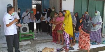 Kerjasama dengan Disperindag Provinsi, Pemkab Boltim Gelar Operasi Pasar Minyak Goreng