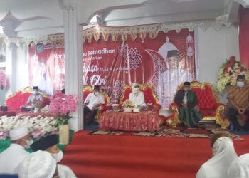 Bupati Yasti Buka Puasa Bersama Masyarakat Pangian Barat