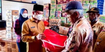 Bawa Bantuan, Bupati Tinjau Lokasi Banjir Desa Motongkad